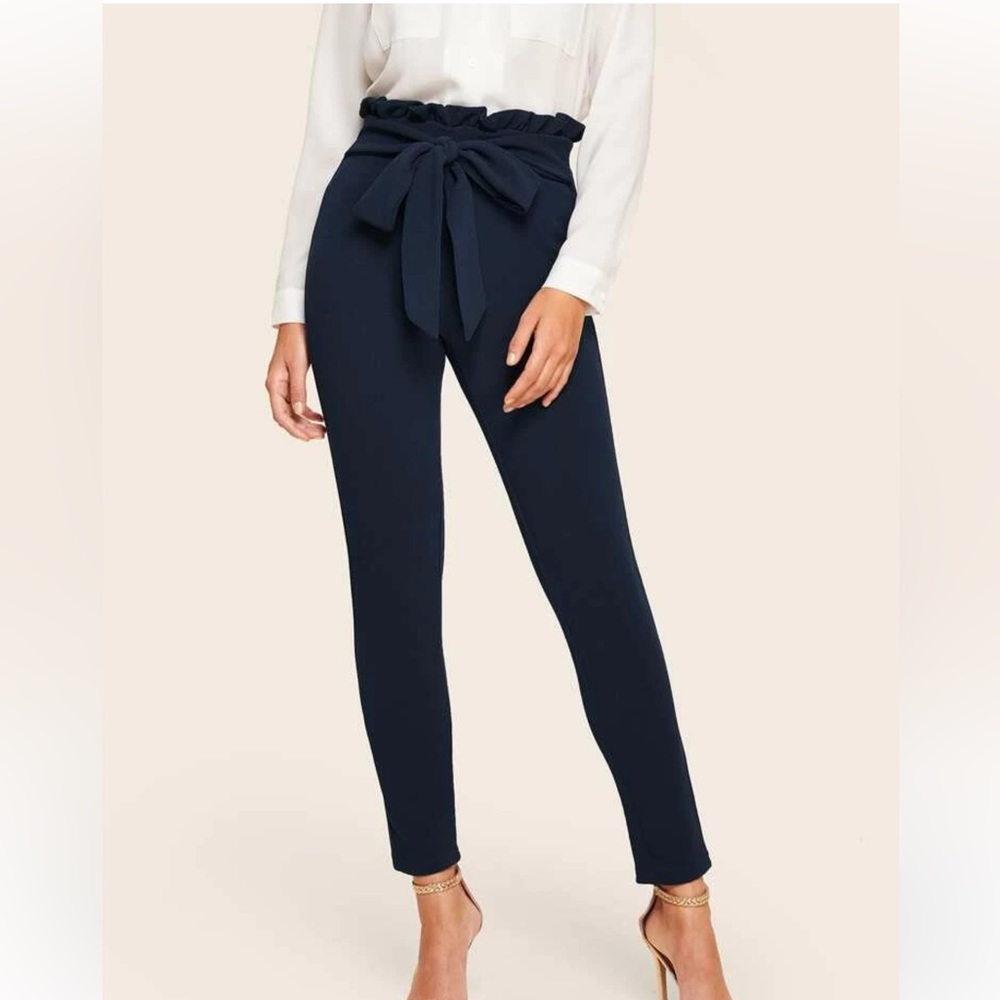 SHEIN Belted Waist Skinny Pants